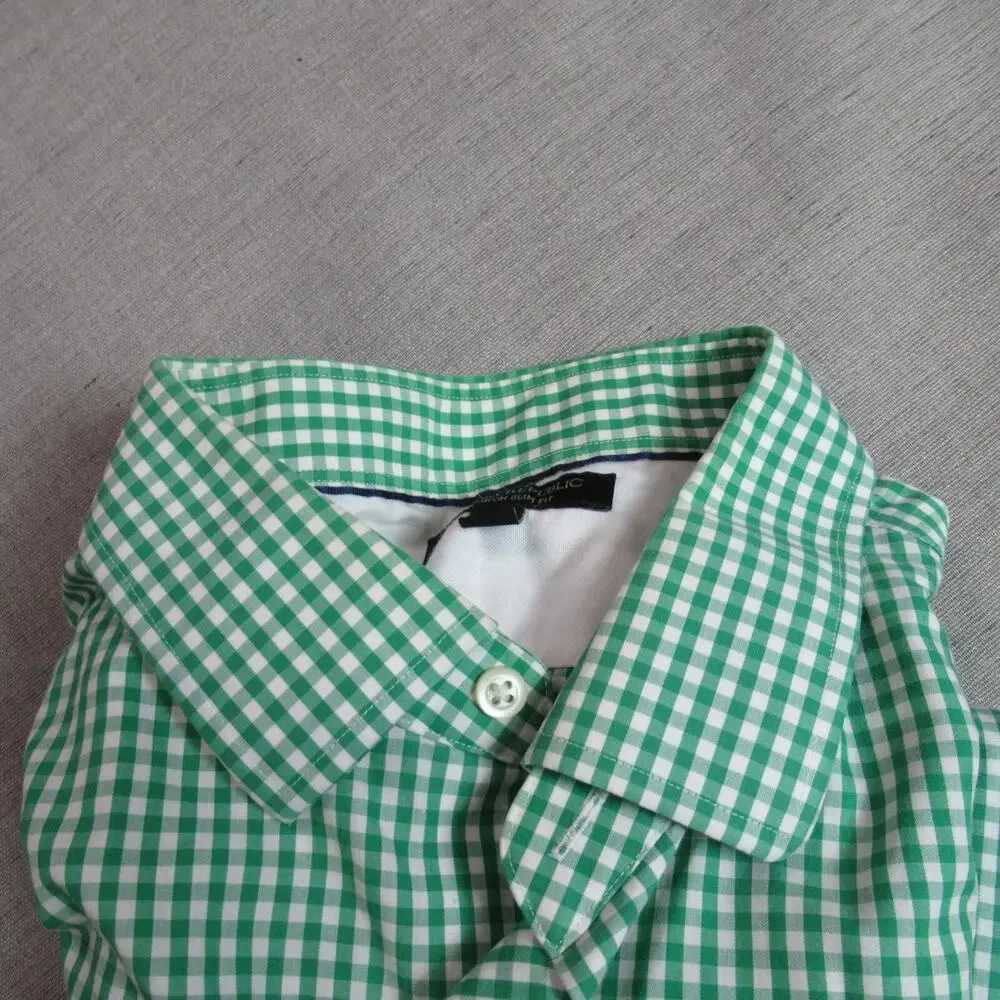 Banana Republic Shirt Mens XL Serenity Green Plaid Button Long Sleeve Preppy